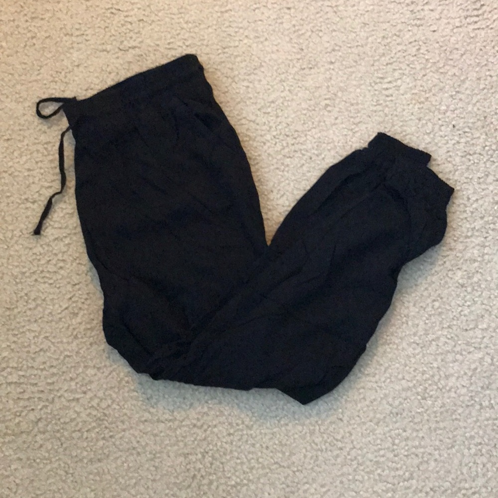 Black sweatpants